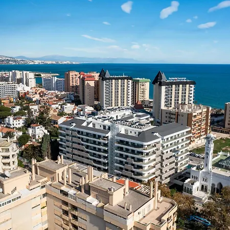 Vivi Homes - Serena Pool, Cinema, Gym & Apartment *