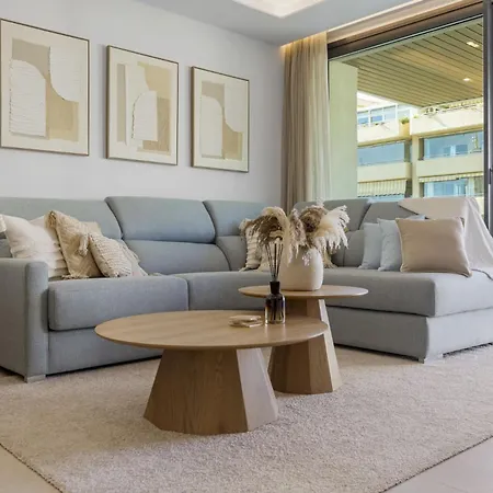 Vivi Homes - Serena Pool, Cinema, Gym & *